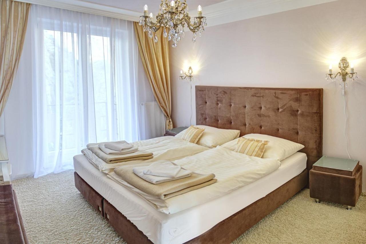 Ld Morava Hotell Karlsbad Exteriör bild