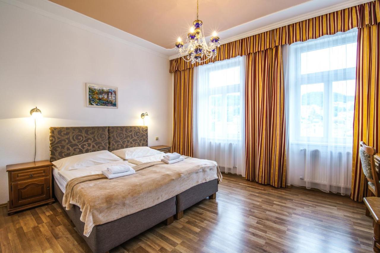 Ld Morava Hotell Karlsbad Exteriör bild