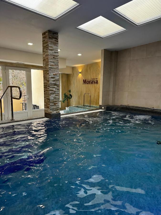 Ld Morava Hotell Karlsbad Exteriör bild
