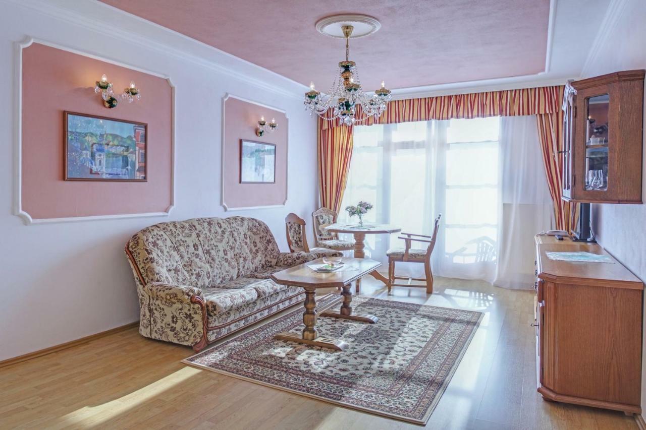 Ld Morava Hotell Karlsbad Exteriör bild